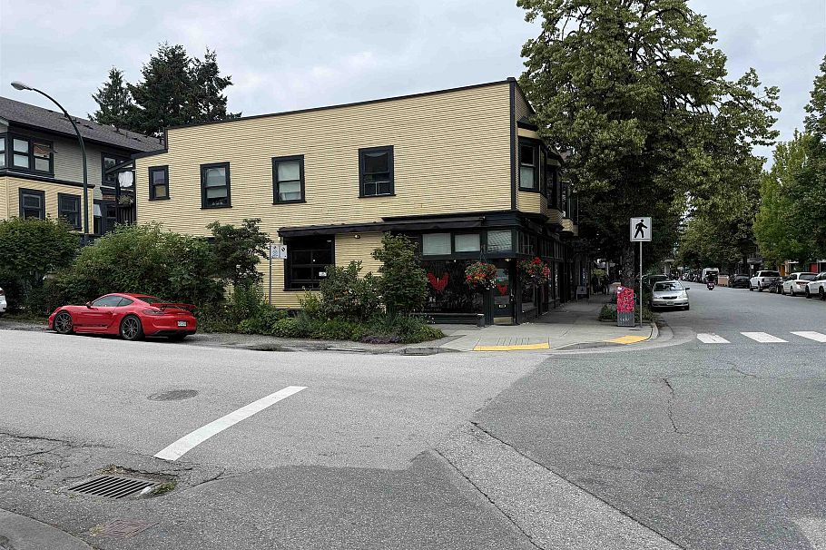 3768 Fleming Street Vancouver, BC - 37