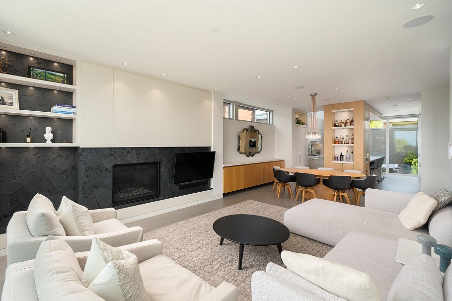 3250 W 20th Avenue Vancouver, BC - 4
