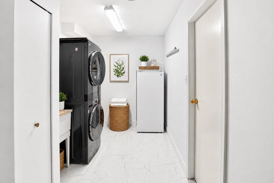 2940 Dresden Way North Vancouver, BC - 18
