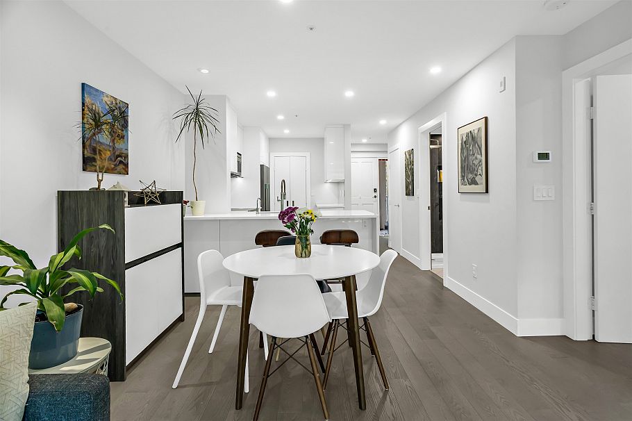 203 2555 W 4th Avenue Vancouver, BC - 17