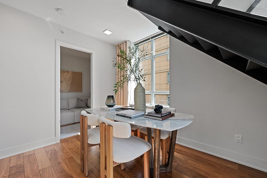 403 988 Richards Street Vancouver, BC - 12