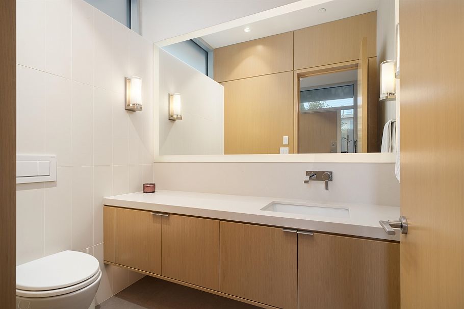 3250 W 20th Avenue Vancouver, BC - 21