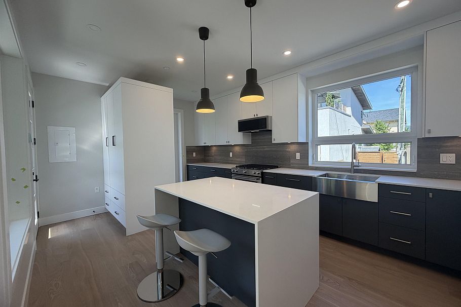 3768 Fleming Street Vancouver, BC - 7
