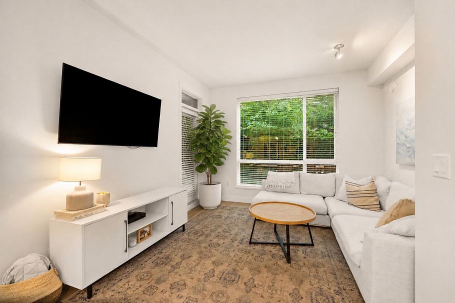 103 719 W 3rd Street North Vancouver, BC - 11