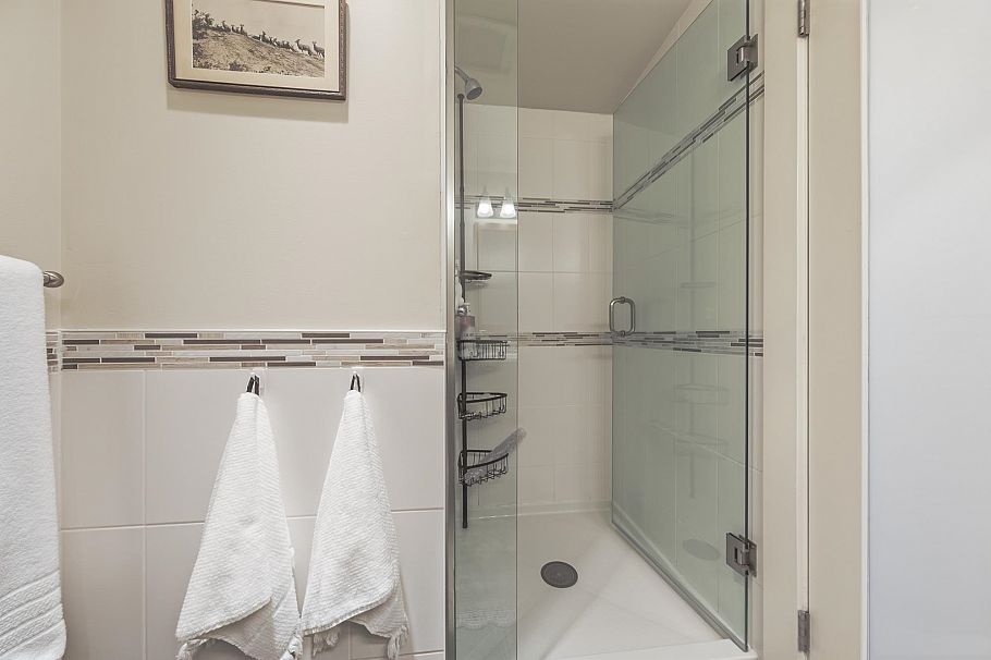 512 1216 Homer Street Vancouver, BC - 22