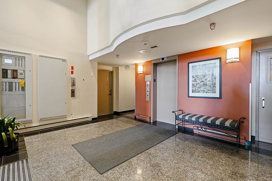 901 1566 W 13th Avenue Vancouver, BC - 32