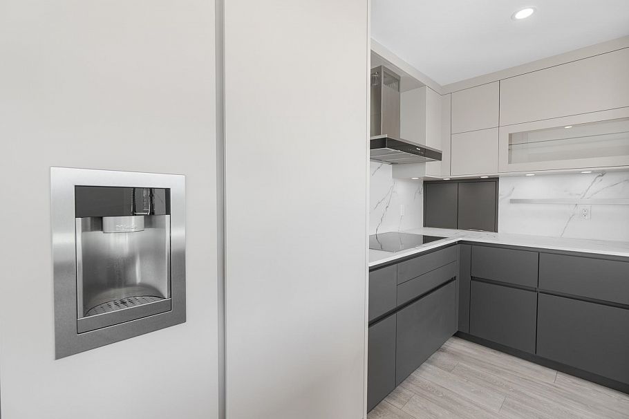 18A 199 Drake Street Vancouver, BC - 23