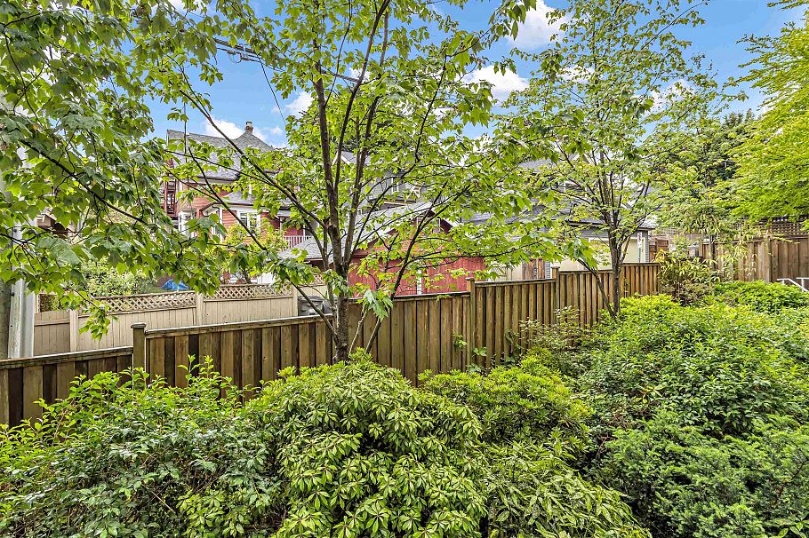 203 2555 W 4th Avenue Vancouver, BC - 31