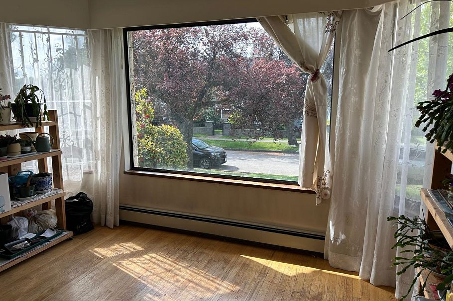 115 W 47th Avenue Vancouver, BC - 11