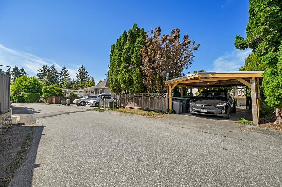 2763 Rosemont Drive Vancouver, BC - 27