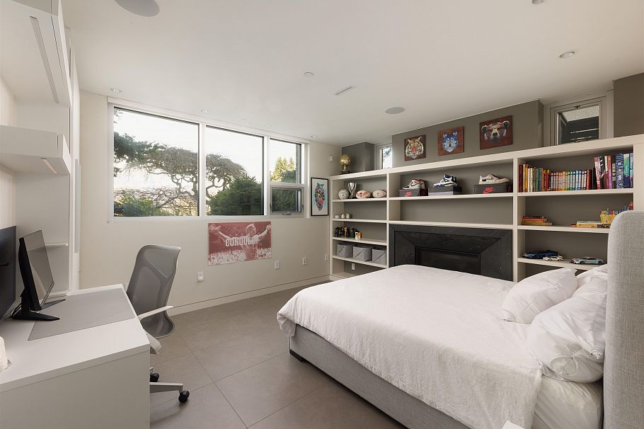 3250 W 20th Avenue Vancouver, BC - 31