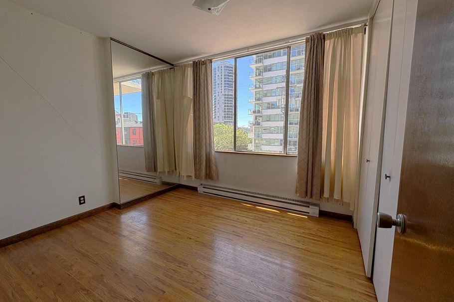 101 1100 Harwood Street Vancouver, BC - 14