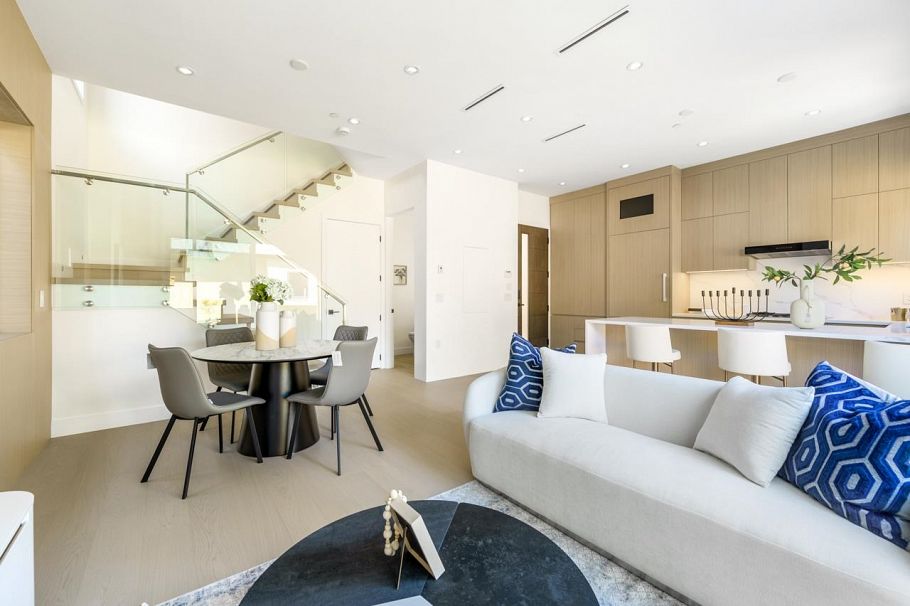 2 3771 W King Edward Avenue Vancouver, BC - 29