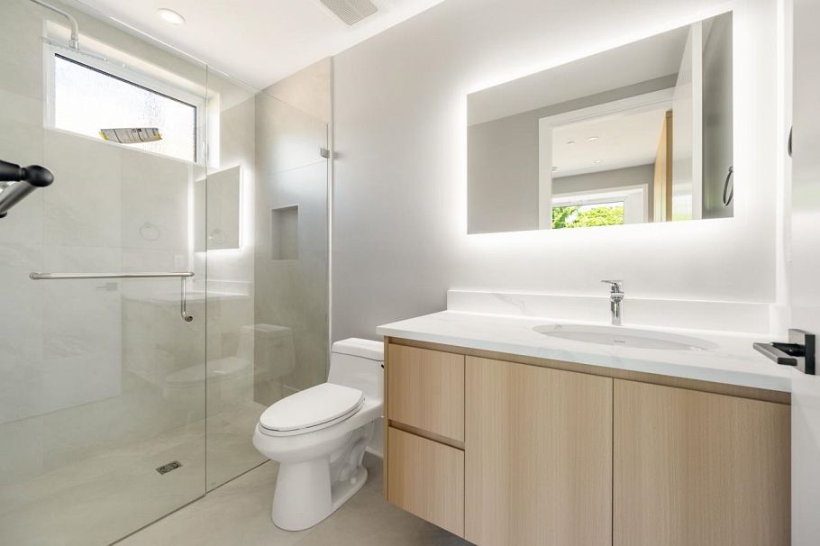 2 3771 W King Edward Avenue Vancouver, BC - 14