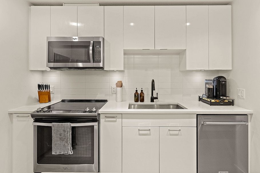 103 719 W 3rd Street North Vancouver, BC - 7