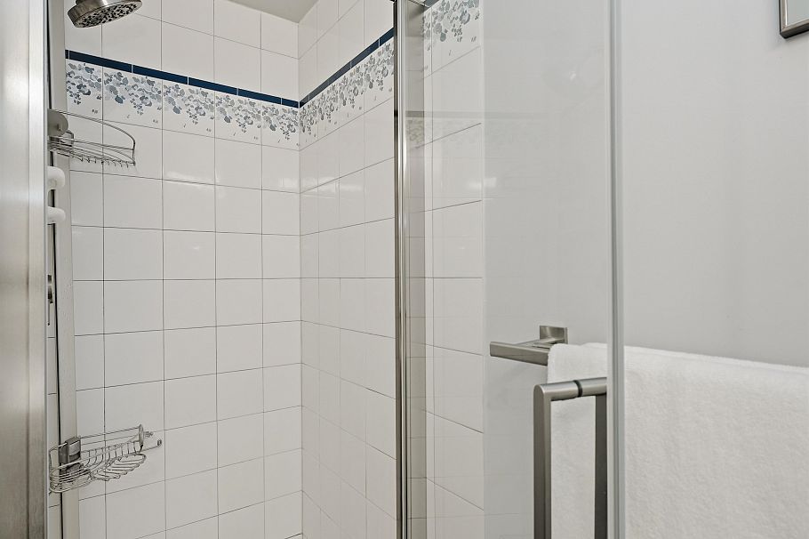901 1566 W 13th Avenue Vancouver, BC - 24