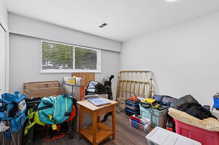 651 E 17th Avenue Vancouver, BC - 29