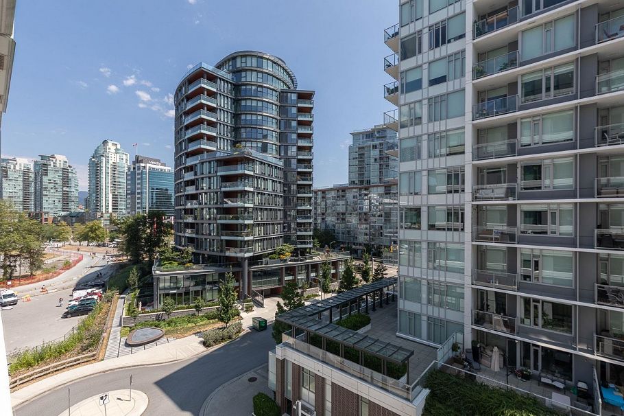 607 1678 Pullman Porter Street Vancouver, BC - 20