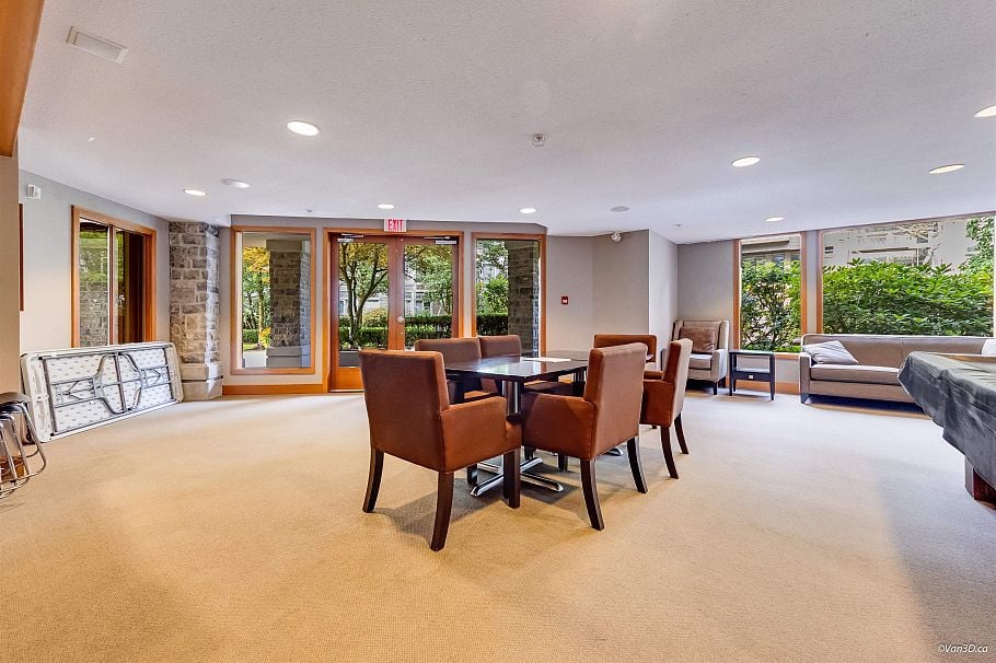 512 560 Raven Woods Drive North Vancouver, BC - 24