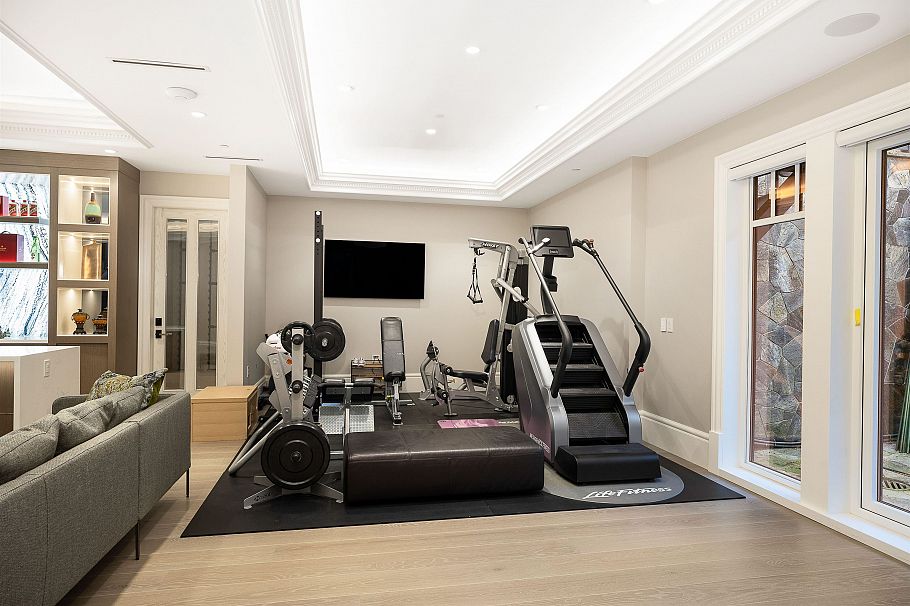 1239 W 40th Avenue Vancouver, BC - 27