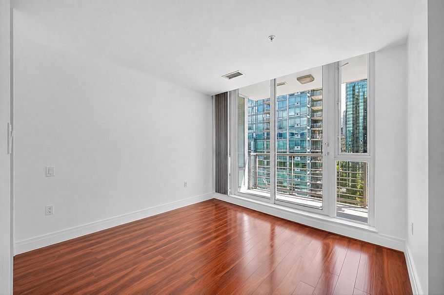 1004 590 Nicola Street Vancouver, BC - 7