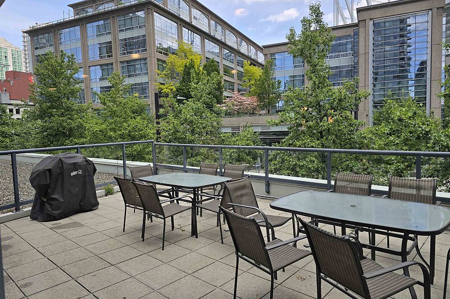 607 939 Expo Boulevard Vancouver, BC - 23