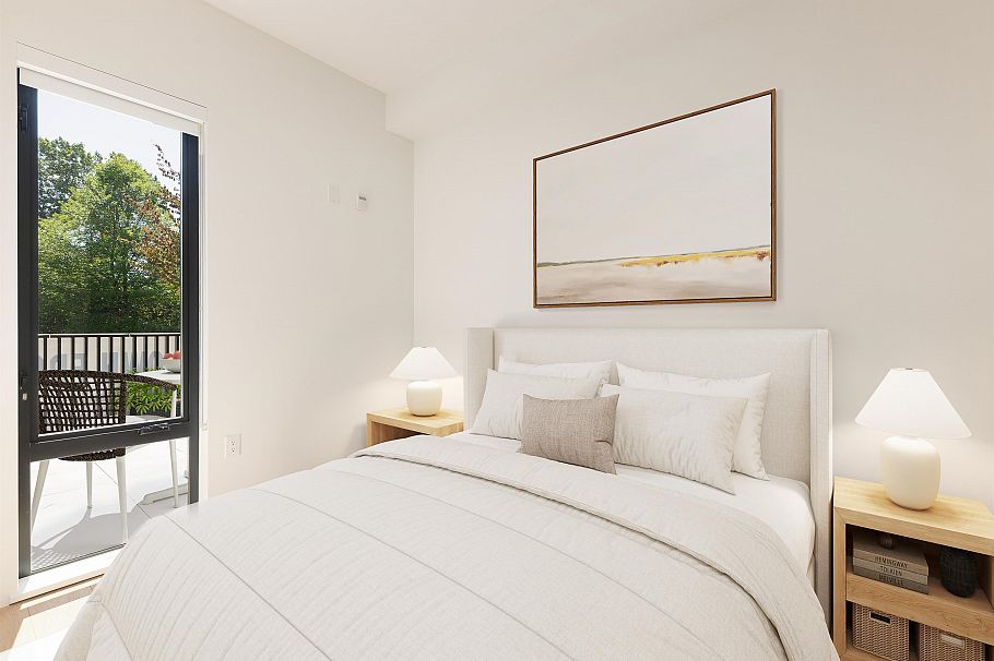 2407 N Grandview Highway Vancouver, BC - 24
