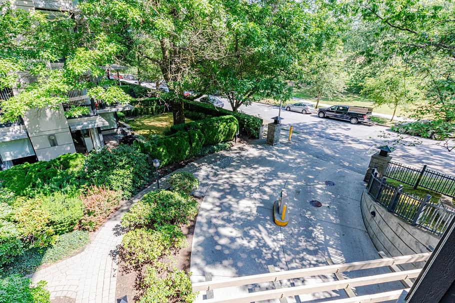 209 4885 Valley Drive Vancouver, BC - 31