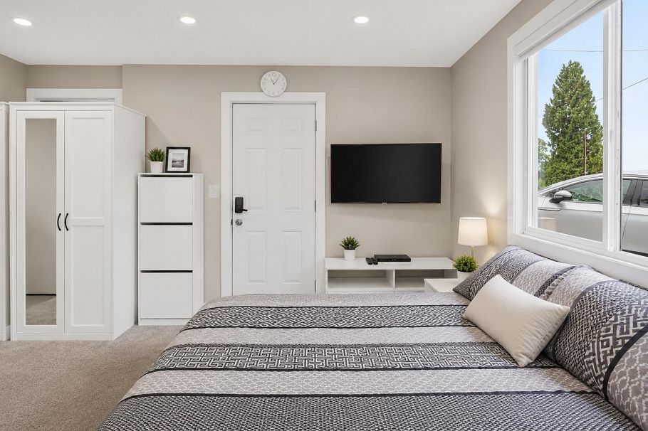 3570 Lonsdale Avenue North Vancouver, BC - 27