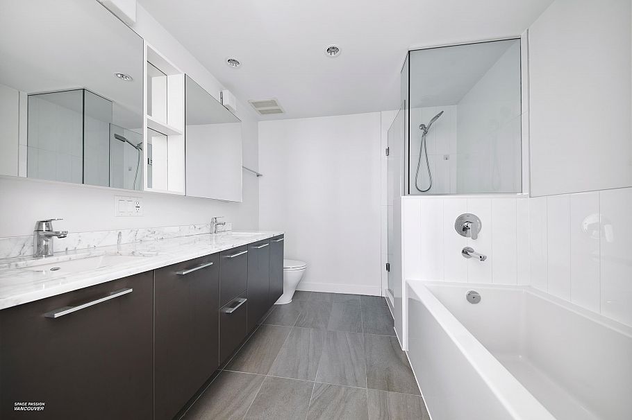 2605 8031 Nunavut Lane Vancouver, BC - 14