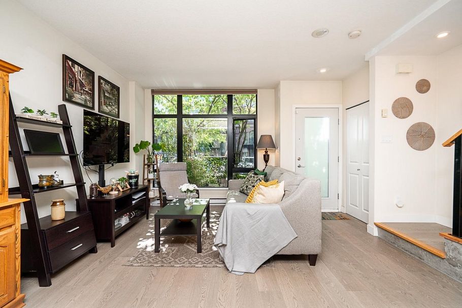 1261 Richards Street Vancouver, BC - 14