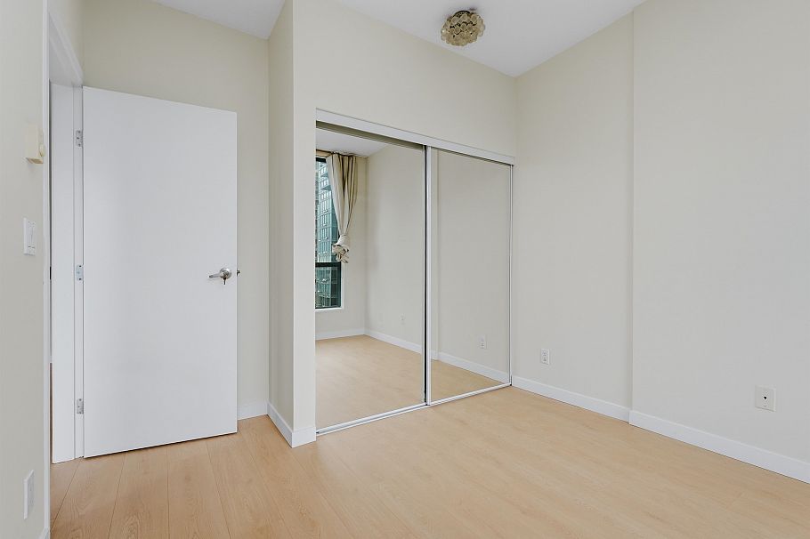 2304 1239 W Georgia Street Vancouver, BC - 8