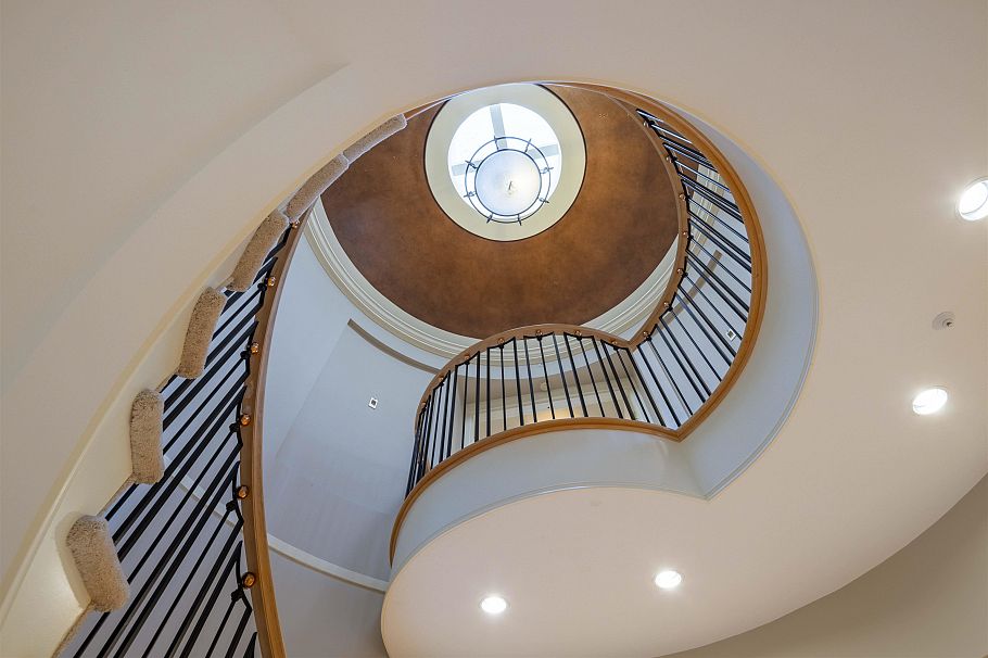 3808 W 13th Avenue Vancouver, BC - 9
