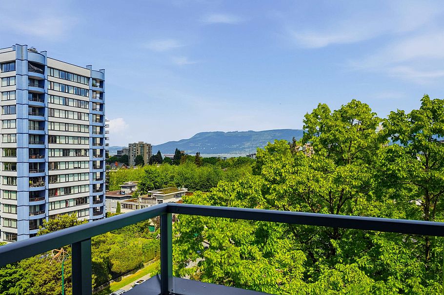 901 1566 W 13th Avenue Vancouver, BC - 4