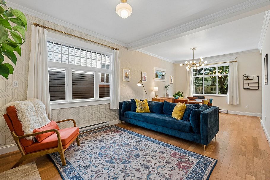 2323 Graveley Street Vancouver, BC - 2