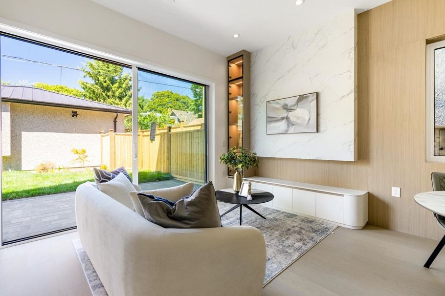 2 3771 W King Edward Avenue Vancouver, BC - 28