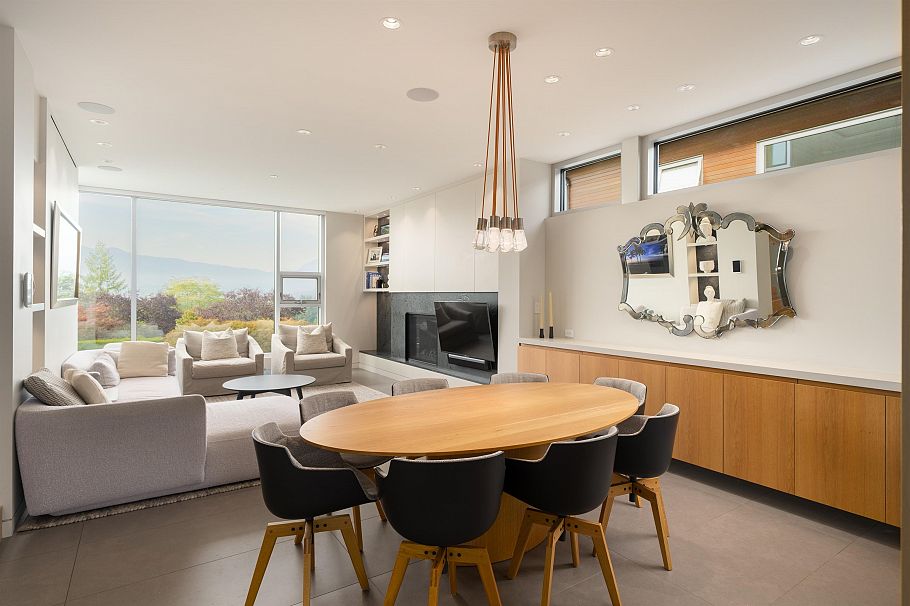 3250 W 20th Avenue Vancouver, BC - 12