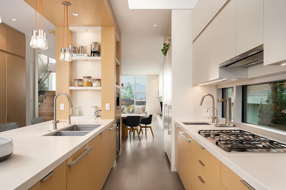 3250 W 20th Avenue Vancouver, BC - 16