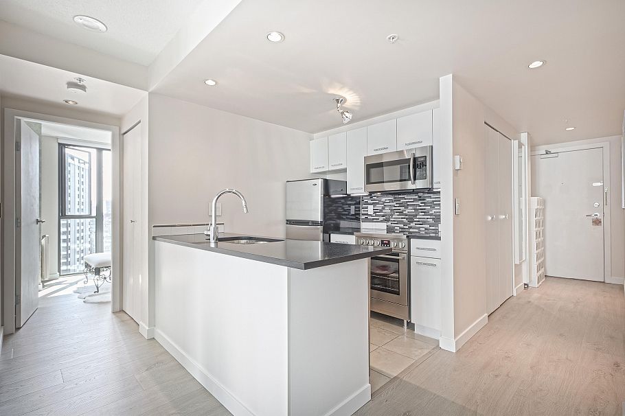 2509 1331 W Georgia Street Vancouver, BC - 6