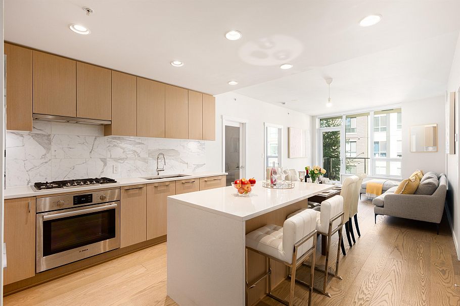 523 3563 Ross Drive Vancouver, BC - 1