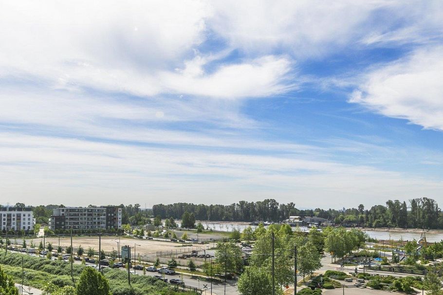 711 3281 E Kent Avenue North Vancouver, BC - 16