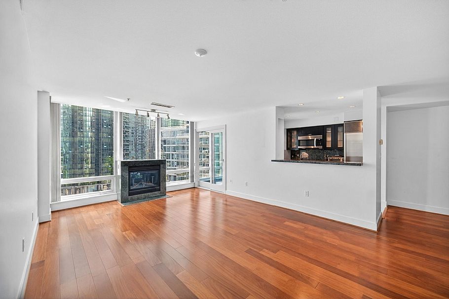 1004 590 Nicola Street Vancouver, BC - 6