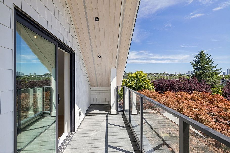 1 2815 Trinity Street Vancouver, BC - 36