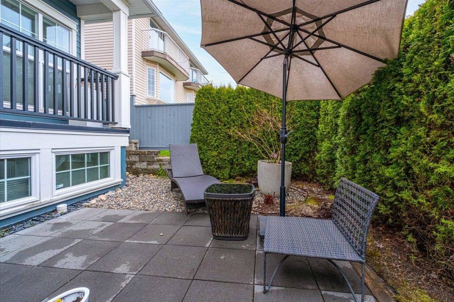 210 W 5th Street North Vancouver, BC - 4