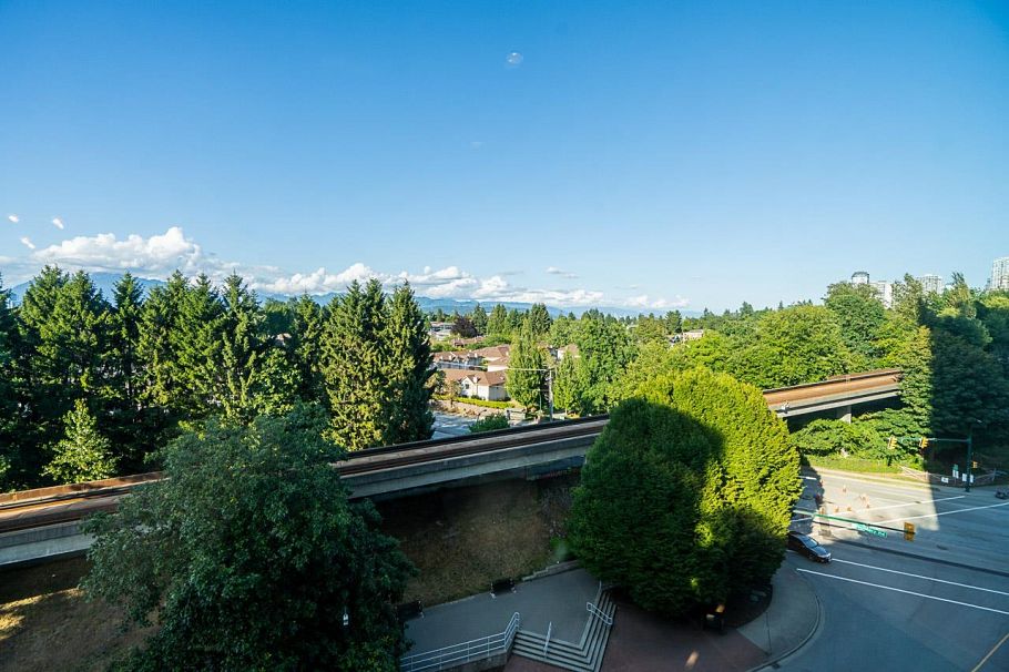 1006 5470 Ormidale Street Vancouver, BC - 17
