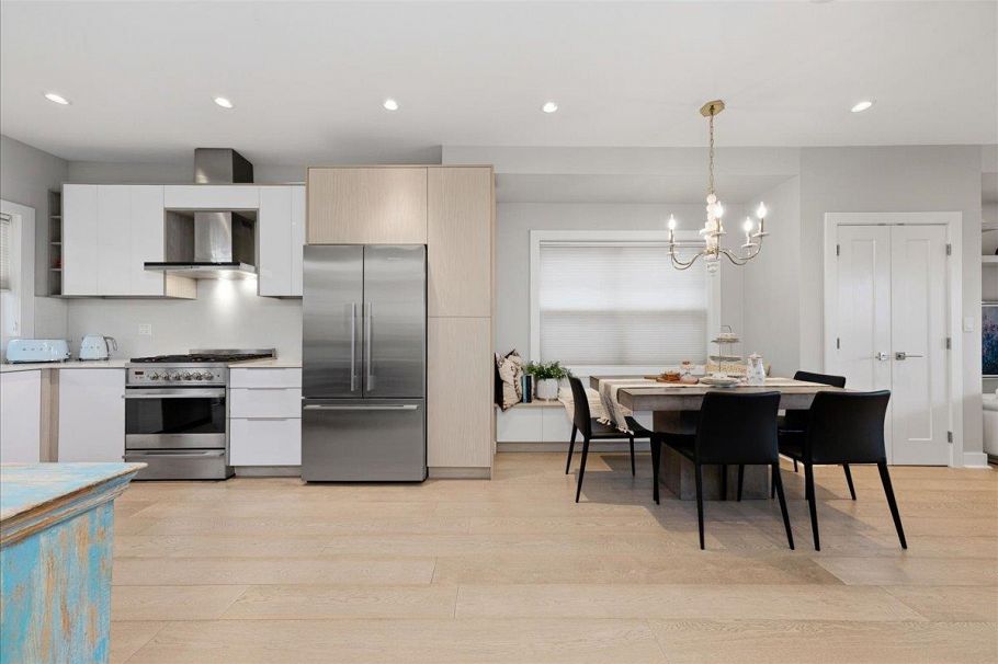 210 W 5th Street North Vancouver, BC - 12