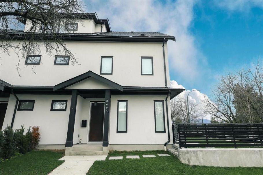 2 3695 E 26 Avenue Vancouver, BC - 33