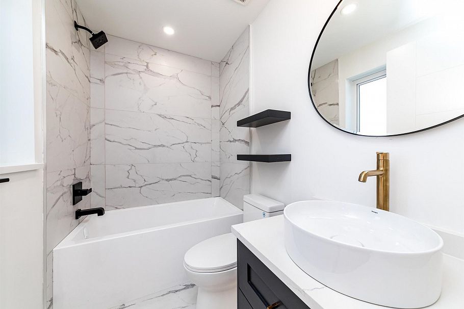 5447 Killarney Street Vancouver, BC - 9