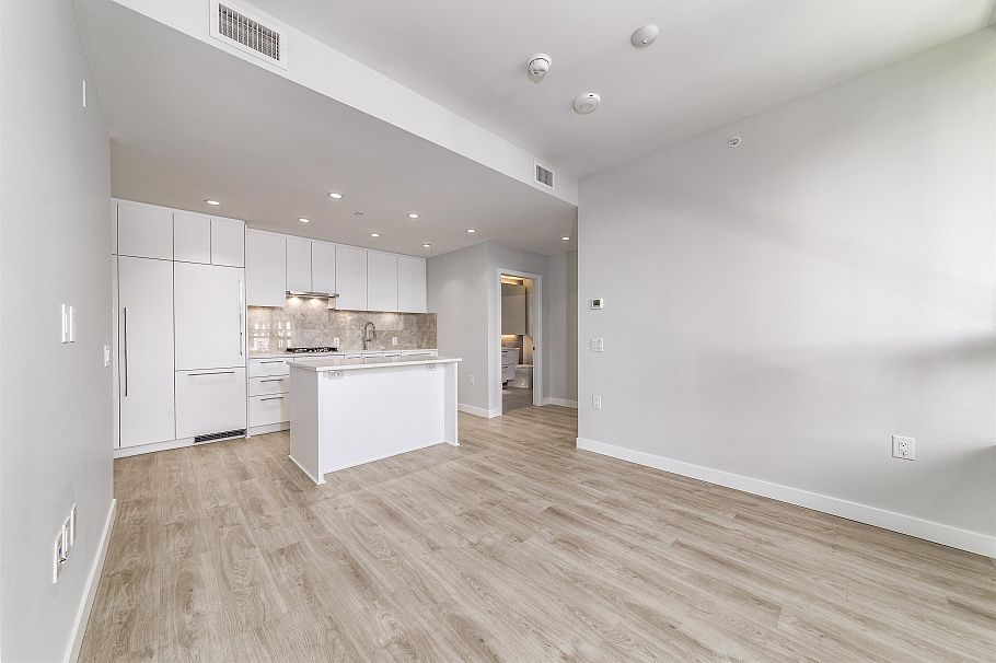 301 5380 Crooked Branch Road Vancouver, BC - 8