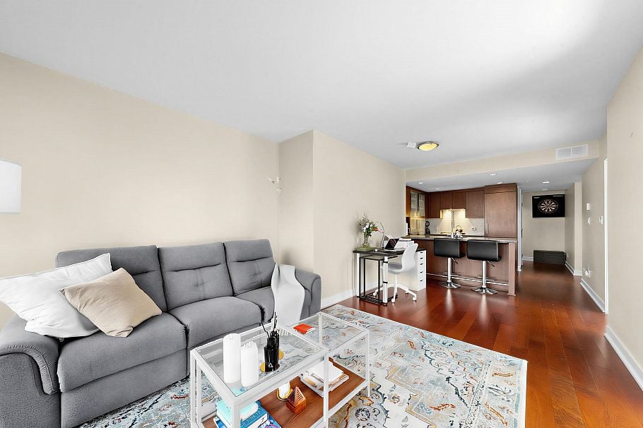 901 1055 Richards Street Vancouver, BC - 13